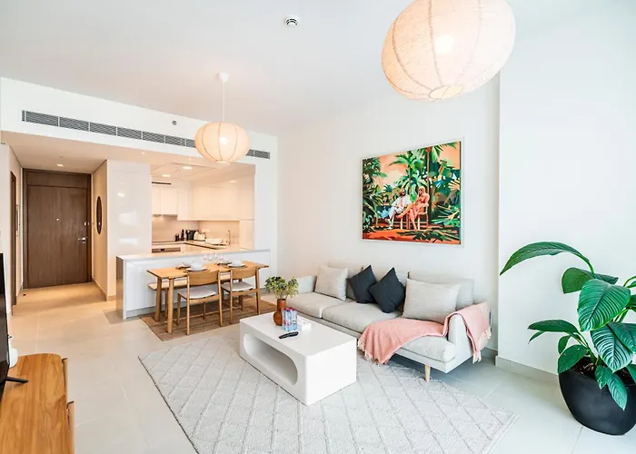 Escape24 - Brand New 2Br In Canal Front Residences, Al Wasl Near Safa Park