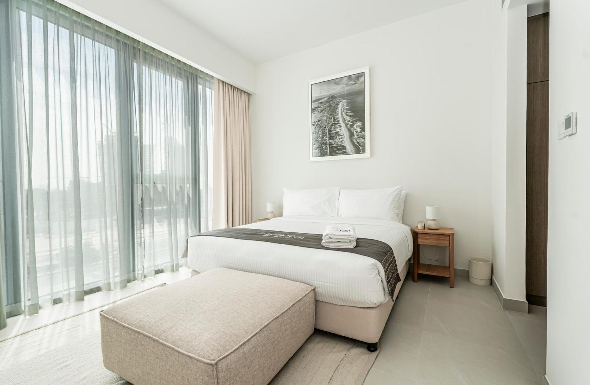 Escape24 - Brand New 2br In Canal Front Residences, Al Wasl Near Safa Park Apartment