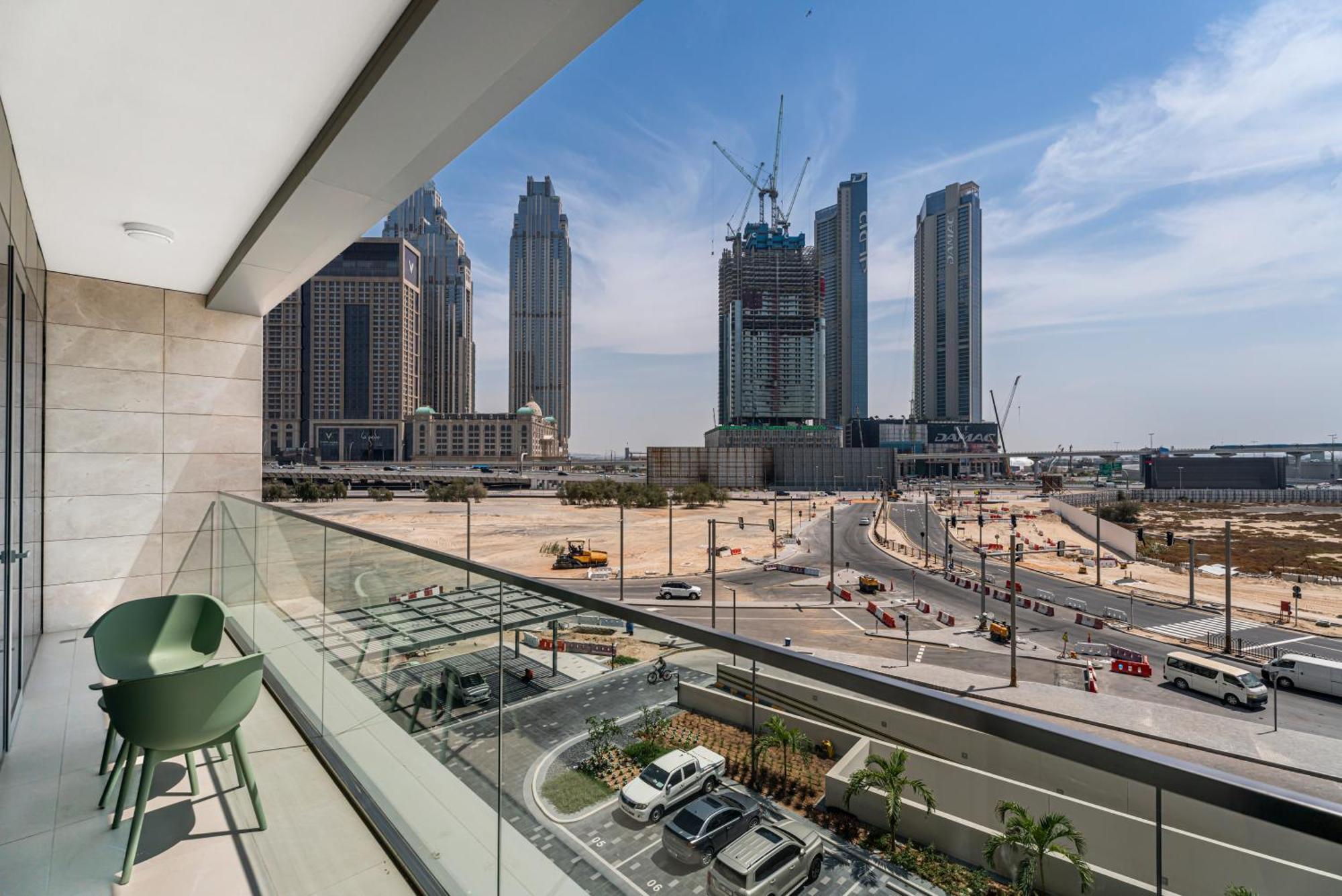 Escape24 - Brand New 2br In Canal Front Residences, Al Wasl Near Safa Park *